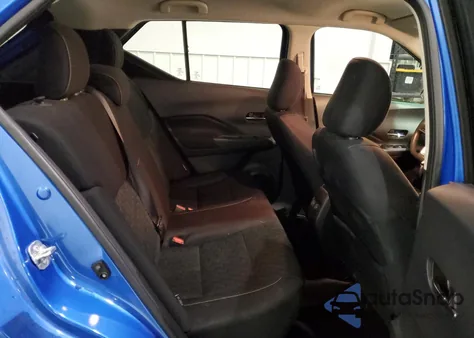 2021 Nissan Kicks Sv z USA, uszkodzony, nr VIN 3N1CP5CV7ML542155